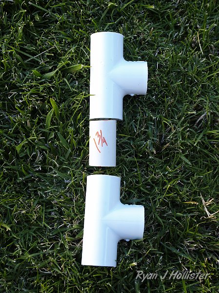 _6219798.JPG - Assembly -> put the 1-3/4" spacers into the ends of two t's as shown.  Repeat for the remaining three sets of T's.