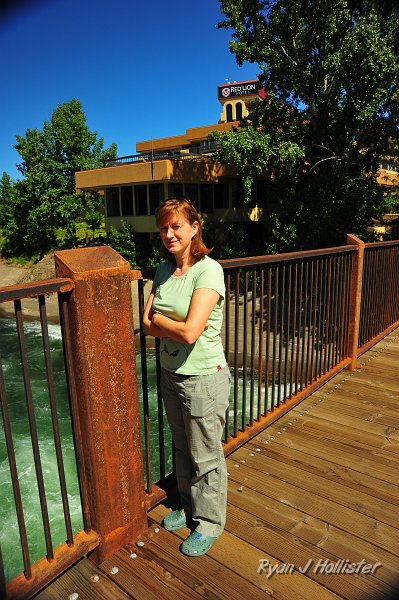 RJH_2873.JPG - Laura getting better.  She had tossed her cookies in Hamilton, Montana.
