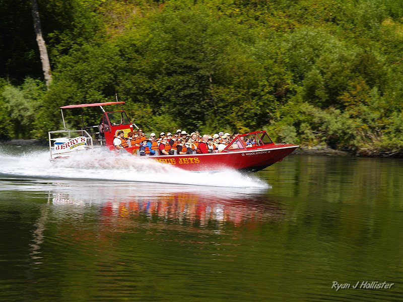 _7210512.JPG - Check out these next two photos to see how one can cool-off quickly on the jetboats.