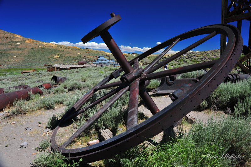 RJH_4258.JPG - An old iron flywheel or cable guide of some sort.