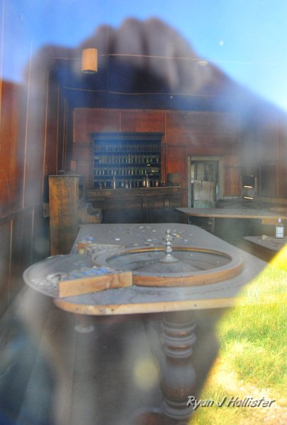 RJH_4317.JPG - Roulette anyone?