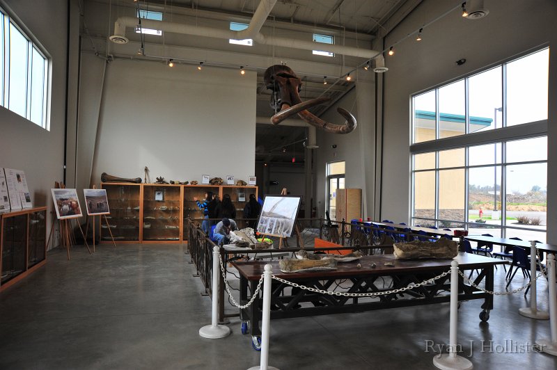 RJH_7423.JPG - One last view of the main entrance with the paleontologist working on the Columbian Mammoth tusk he discovered in 2006.