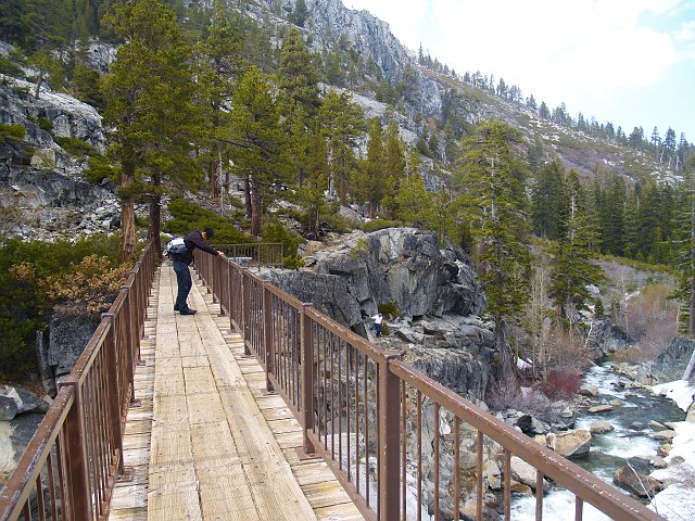 _5032059.JPG - Bridge over Eagle Cascades.