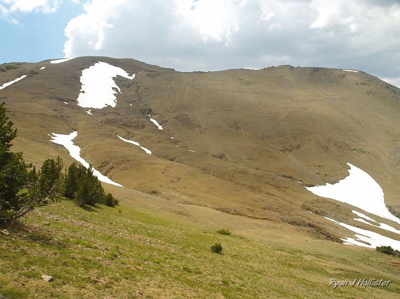 20090810_high_emigrant_lake_0210.JPG - Big Sam.   You might be able to make out the swithcbacks.