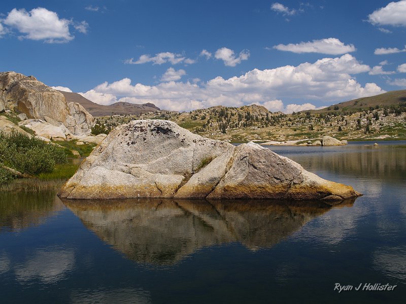 20090811_high_emigrant_lake_0106.JPG - View from the Emigrant Meadow Lake dam.