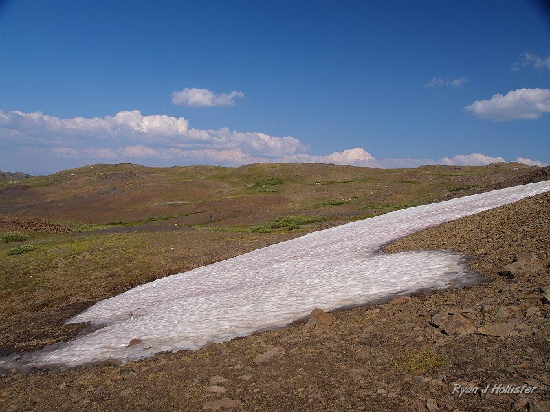 20090811_high_emigrant_lake_0156.JPG - Still some snow.