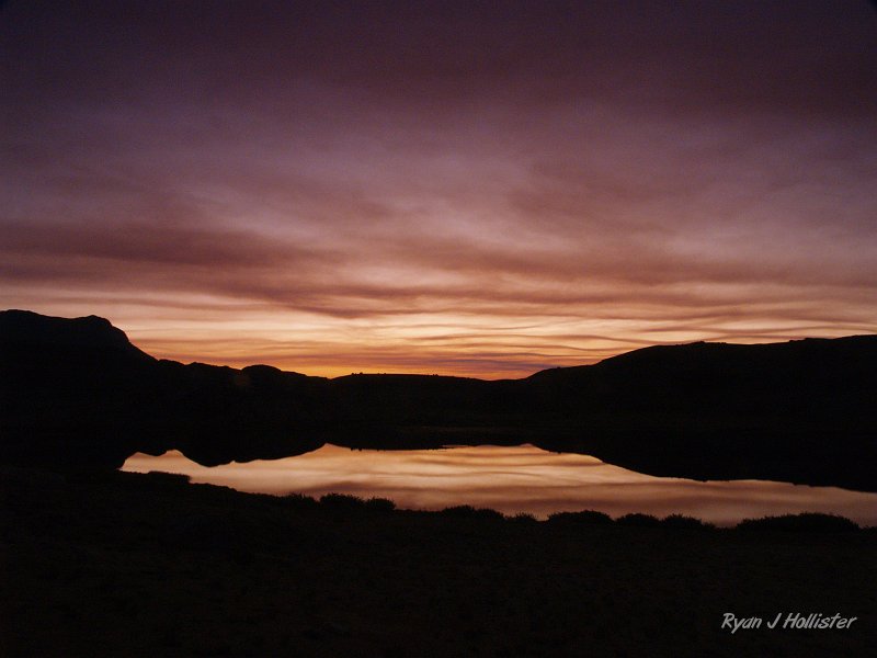 20090812_high_emigrant_lake_0004.JPG - Sunrise, High Emigrant Lake.