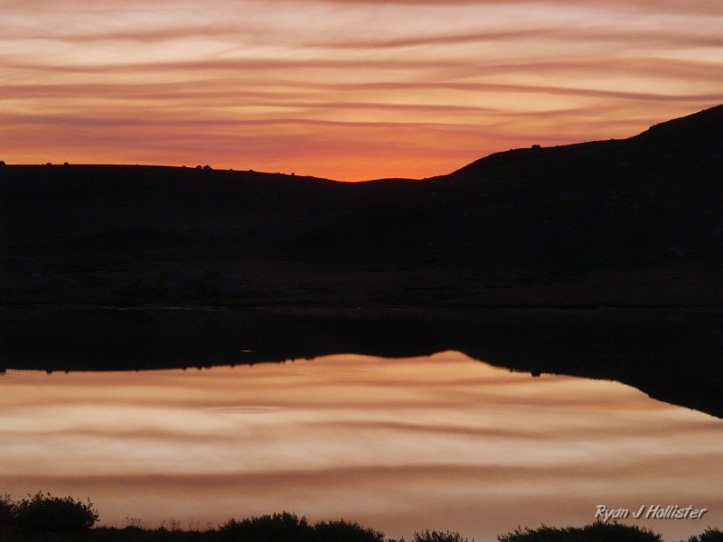 20090812_high_emigrant_lake_0010.JPG - Sunrise, High Emigrant Lake.