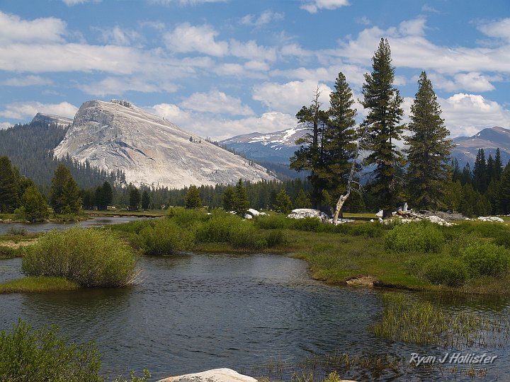 _7010068.JPG - Our first stop of the day was Tuolumne Meadows near Lembert Dome.  It's a great place for lunch!