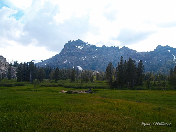 _6199782.JPG - A distant view of East Flange Rock.