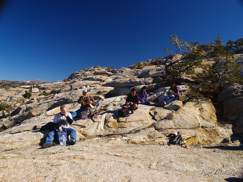 20091031_wildlink_BurstRock_0597.JPG - Not a bad place to eat a lunch!