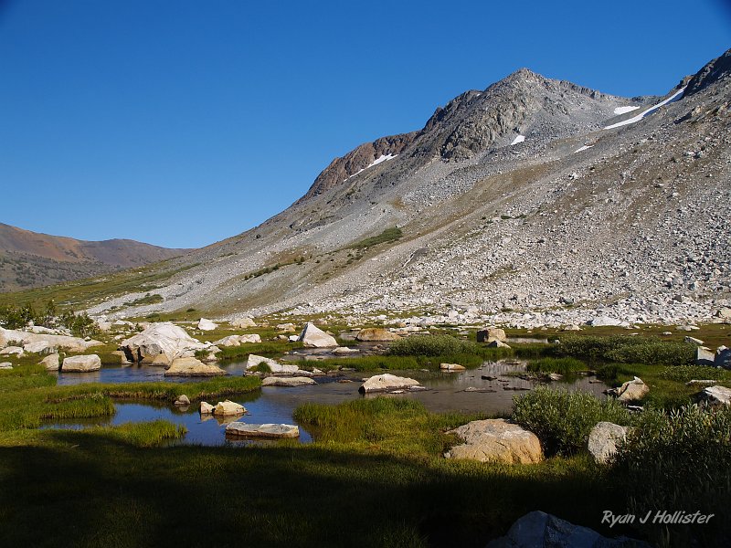 20090816_20_Lakes_Basin_0373.JPG - The view towards SaddleBag Lake.