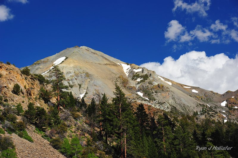 RJH_3047.JPG - Like rocks?  Here's a good zoom of more Relief Peak Fmt.