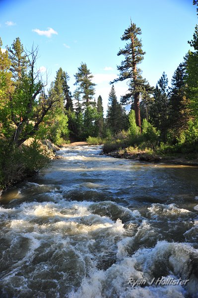 RJH_3070.JPG - West Walker River at the footbridge.