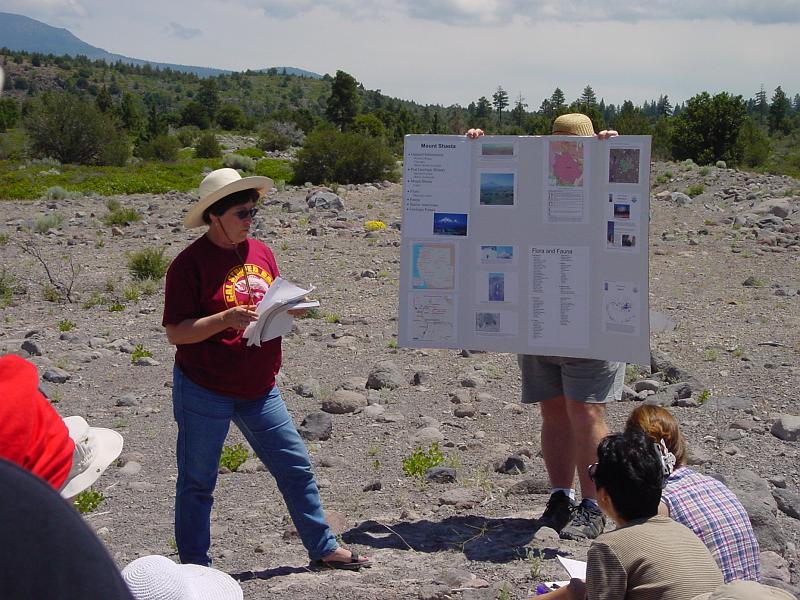 DSC00098.JPG - Sandy gave a REALLY good presentation on Mt. Shasta.  She even brought a poster board, which she saved for the entire trip!
