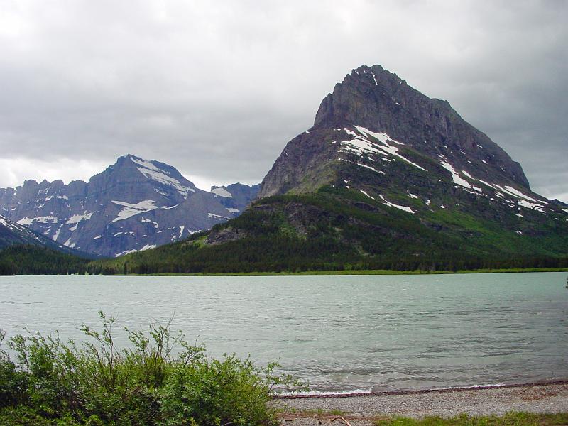 DSC00316.JPG - I think this was Swiftcurrent Lake.