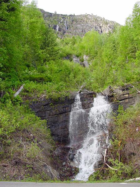 DSC00336.JPG - This stop had more than just a waterfall...