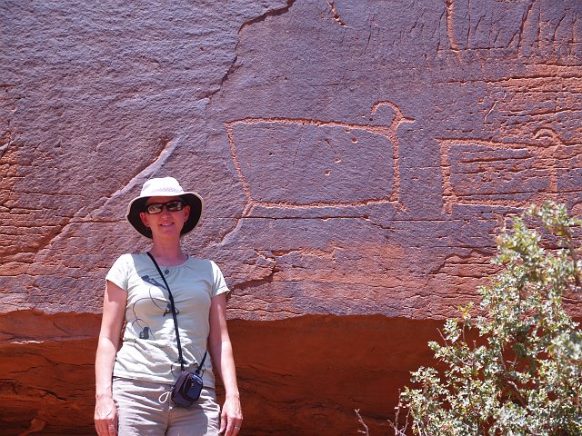 _6243445.JPG - Laura adds a sense of scale.