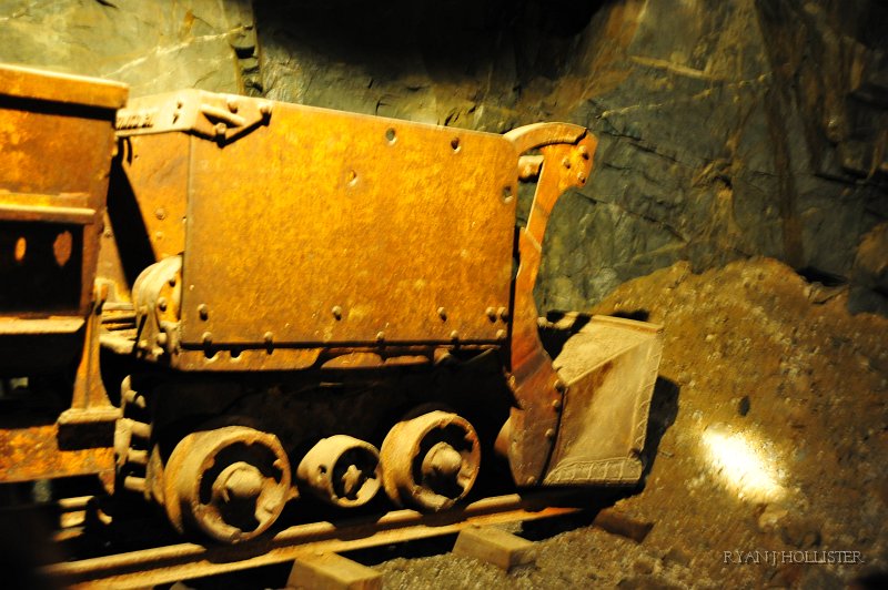 RJH_6066.JPG - An old front-loader.