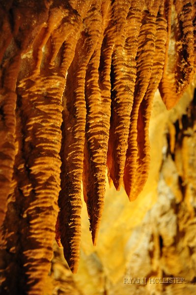 RJH_6102.JPG - Flowstone.  It appears that this portion of the cave stopped depostion of new minerals nearly 200,000 years ago.