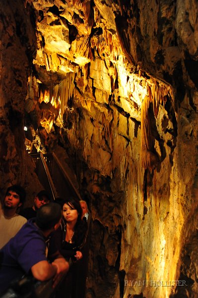 RJH_6111.JPG - Former THS & PHS students were actually on this MJC trip!  GO geoscience!
