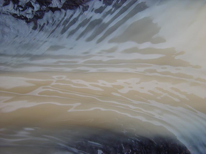 022.jpg - A close-up of the water.