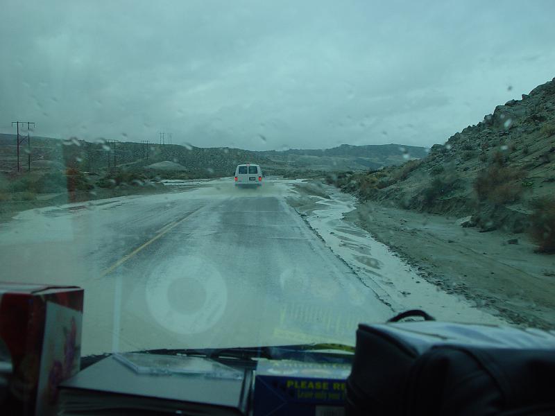 233.jpg - The road to Trona