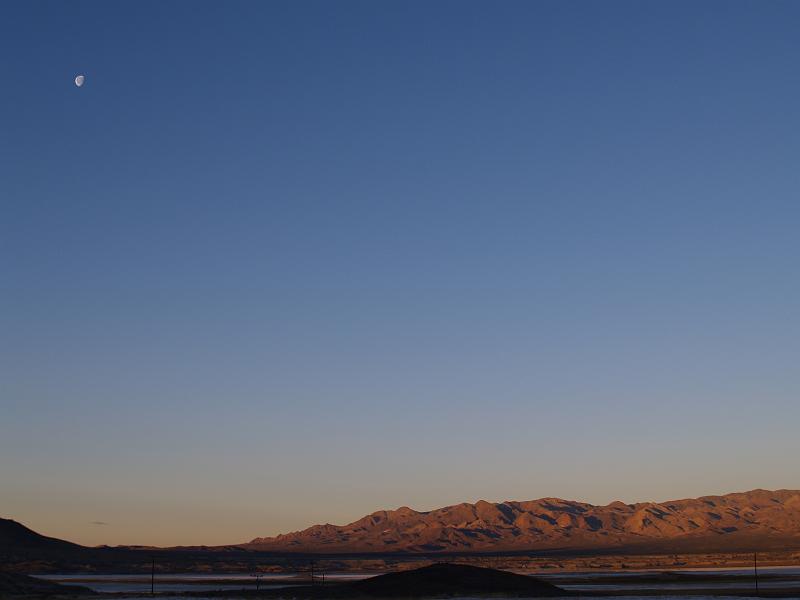 _2180741.JPG - I love moon shots at sunrise.