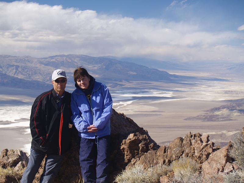 _2180783.JPG - My mom and dad made the trip down for a few days to tag along in their own car.