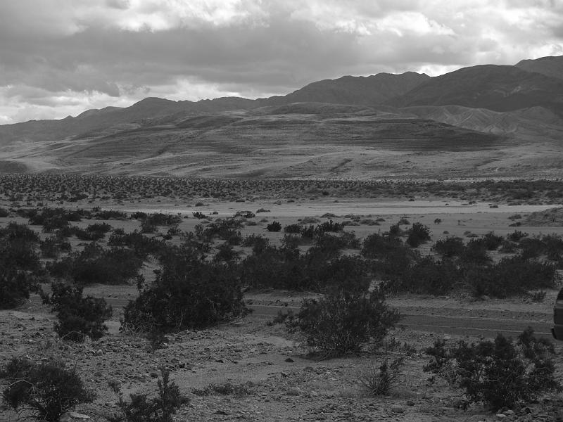_2190891.JPG - Hard to imagine a 90 mile long lake that was upwards of 600ft deep inhabited this valley 20,000 years ago!