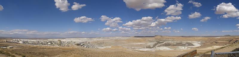 borax_mine.jpg - And heres the merge.