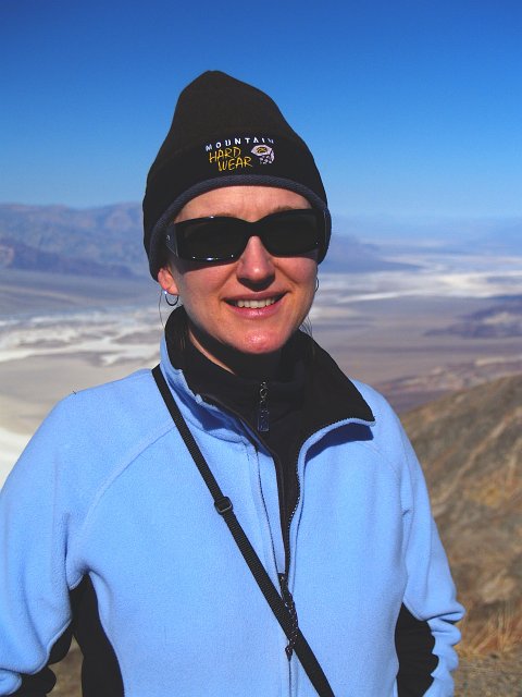 _2160605.JPG - 5,500ft of elevation makes for cold temperatures even in the desert.