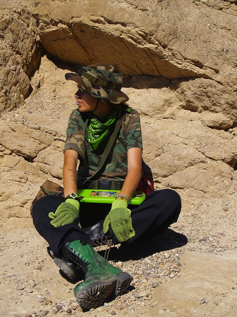 _2160644.JPG - I liked Leah's (sp?) contrasting green against the pale tans of the rock.