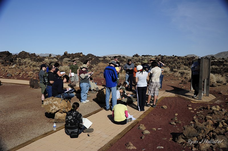 _DSC0038.JPG - Our third stop on Friday brought us to Fossil Falls in the Coso Volcanic Field.