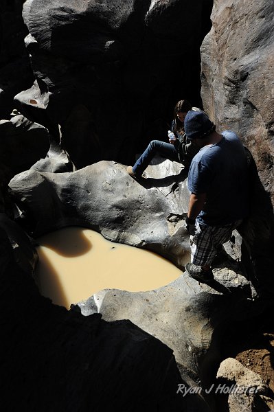 _DSC0054.JPG - One of hte best activities at Fossil Falls is climbing down the carved-out canyon.