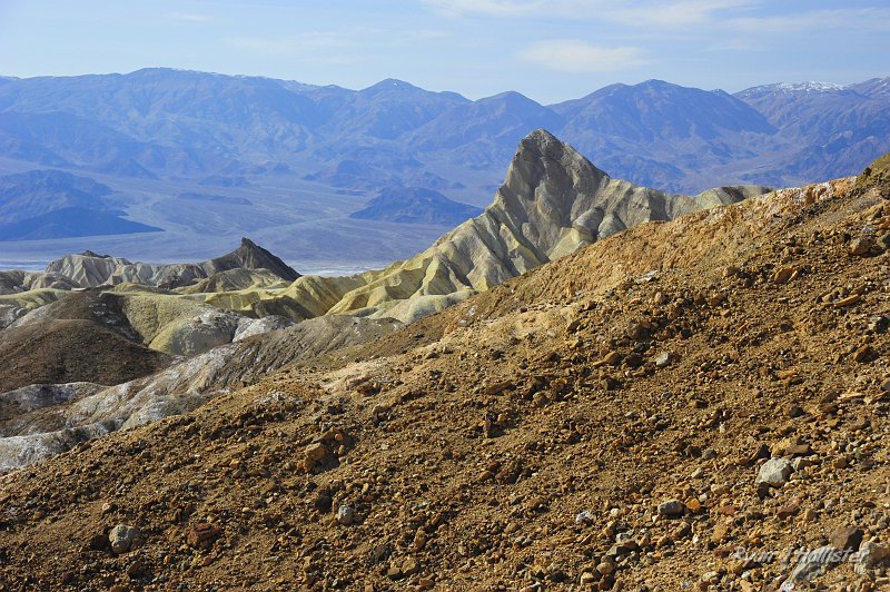 _DSC0249.JPG - Manley Beacon.