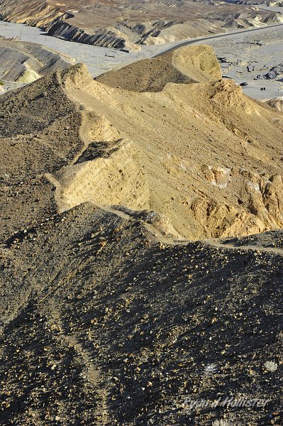 _DSC0283.JPG - The precarious path back down.