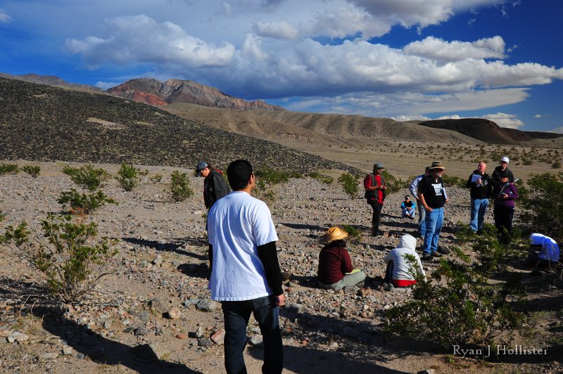 RJH_7933.JPG - Once can see that the fault scarp and volcanics extended well off into the distance in a linear fashion.