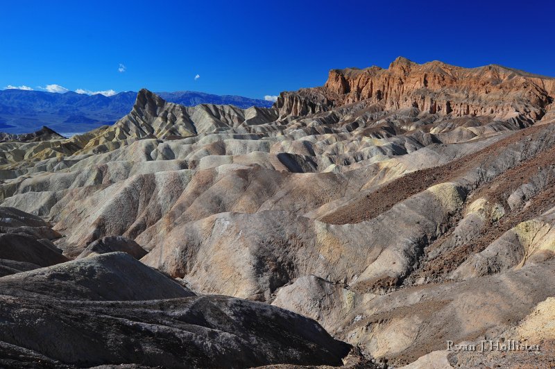 RJH_8096.JPG - Manly Beacon and the Furnace Creek formation: lake sediments from the proto- Death Valley from about nine million years ago.