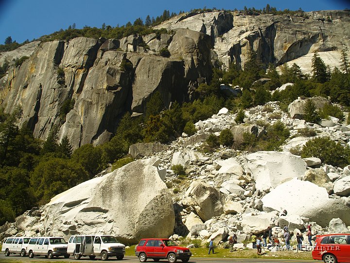 _4047826.JPG - This Elephant Rock fall dropped 100K tons of rock in seconds closing the road for quite sometime.