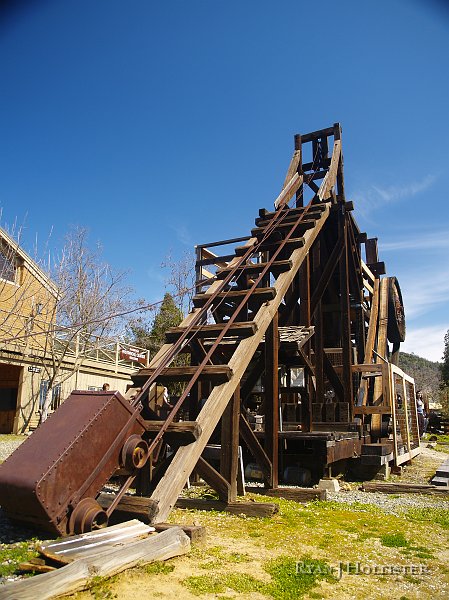 _3147127.JPG - One has to admire the craftsmanship.