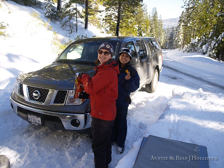 _C275998.JPG - Laura & Noelani fuel-up as they ready themselves.