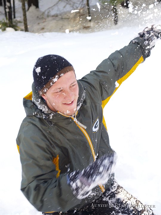 _C286186.JPG - Tucker takes a dive.