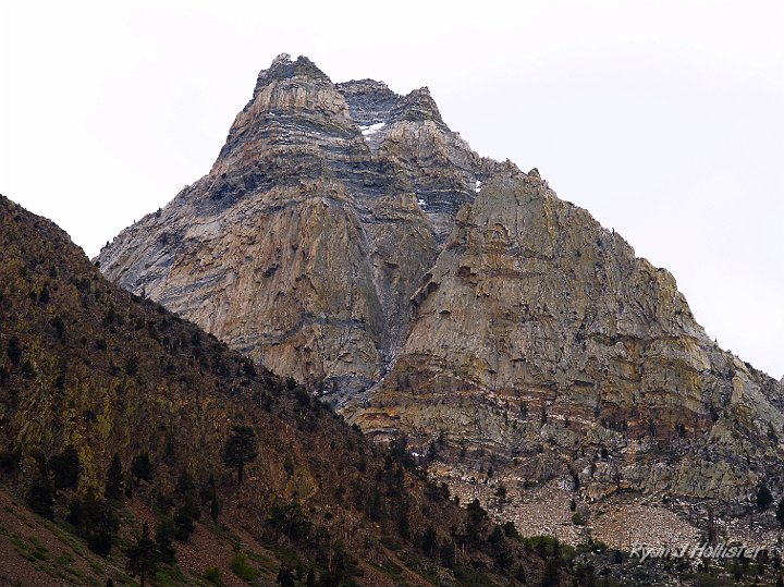 _6079462.JPG - Pretty neat mountain, eh?
