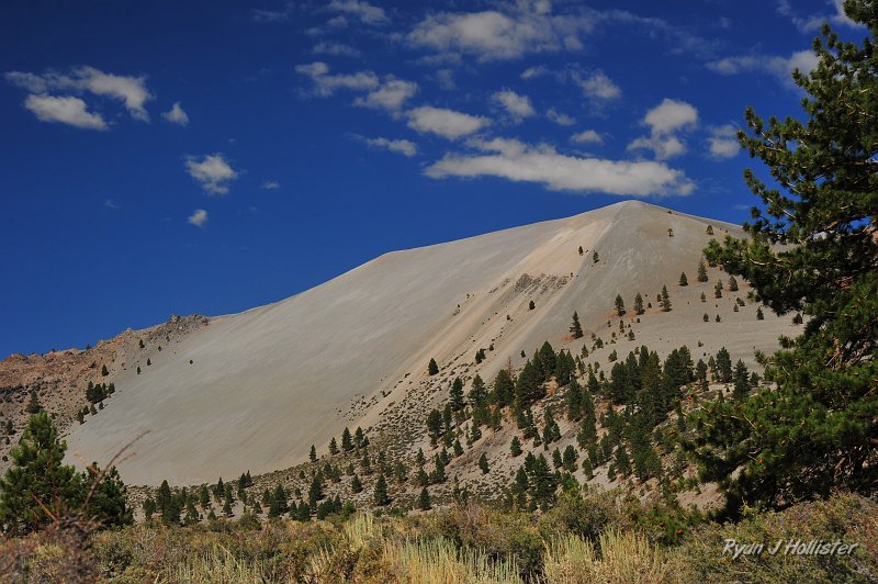 RJH_4776.JPG - Another view of the pumice slope.