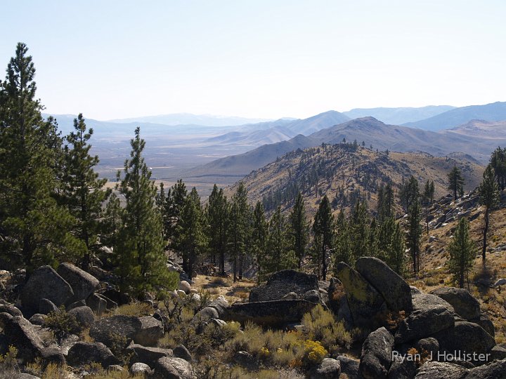 _A125284.JPG - Just beyond the foreground and out of sight lies several ridges with VERY red rocks on top.  Laura and I ran out of time to explore them, but we suspect they might be rhyolite beds.