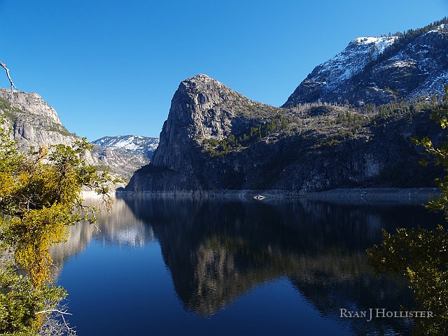 _1186315.JPG - This is the view one earns for walking through the tunnel.