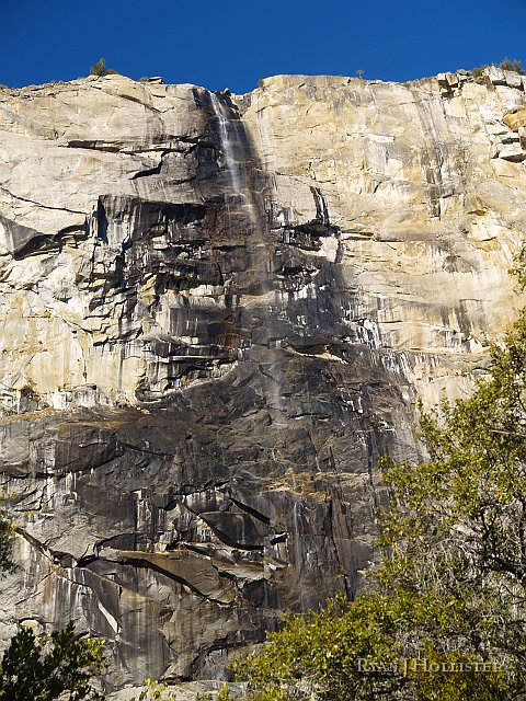_1186346.JPG - Tueeulala Falls freefalls for over 600 feet!