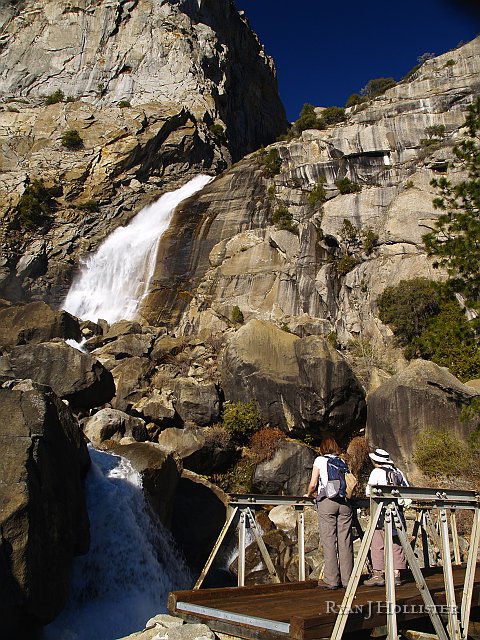 _1186357.JPG - These cascades drop another 600 feet.
