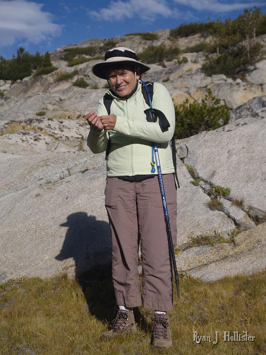 20090919_kuna_lake_0496.JPG - My mom bundles-up as well.